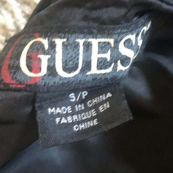 Guess Vest with a printed back and back a buckle - Picture 6 of 8